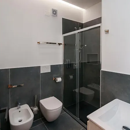 Lakeview Primea